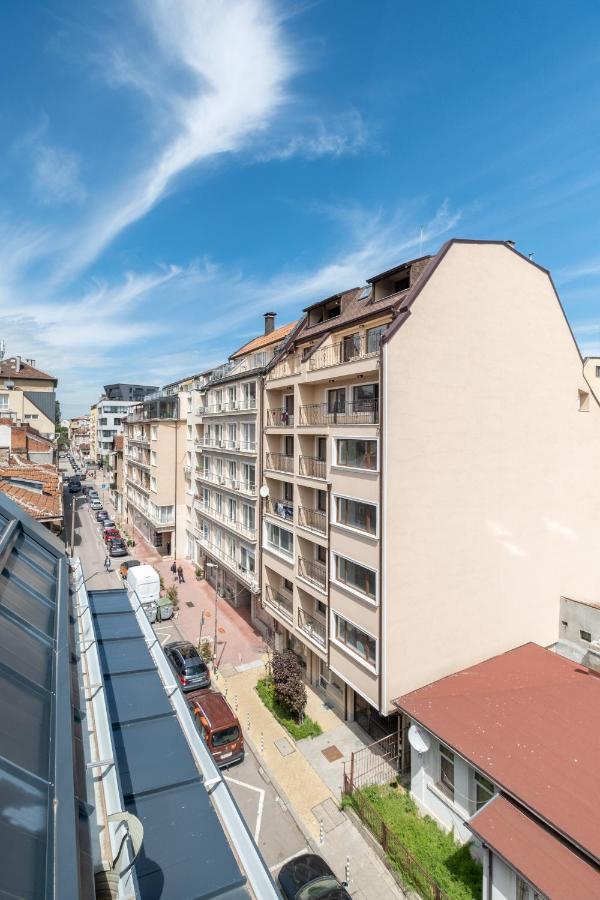 Large Terrace In Old Center Of Sofia By Flat Mаnager Apartment Exterior foto
